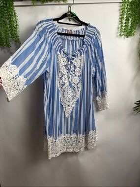 MAGIC Blue & White Striped Top
